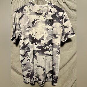 Nike Dri-Fit T-Shirt